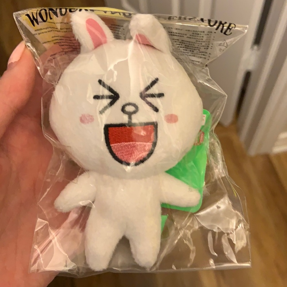 Line Friends white rabbit plushie keychain